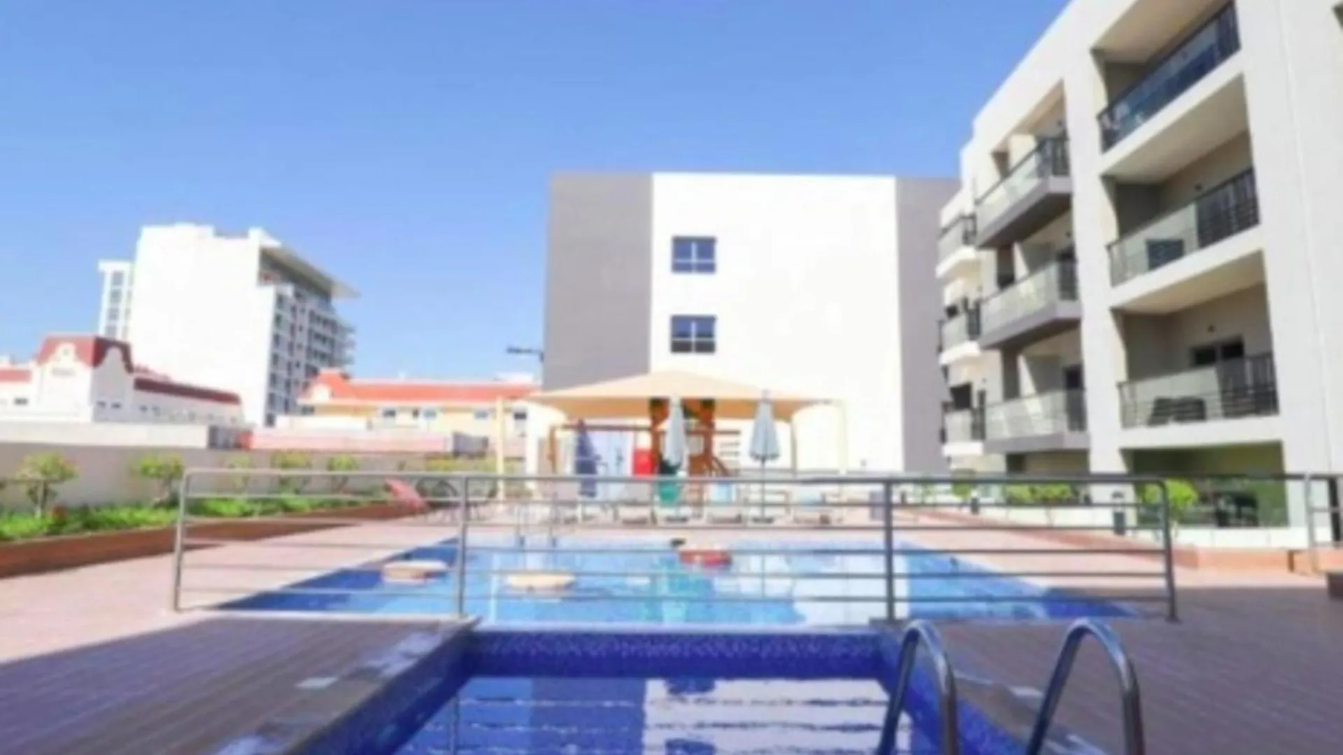 Appartement Sleek & Stylish Fully Furnished Studio Joya Verde Dubaï
